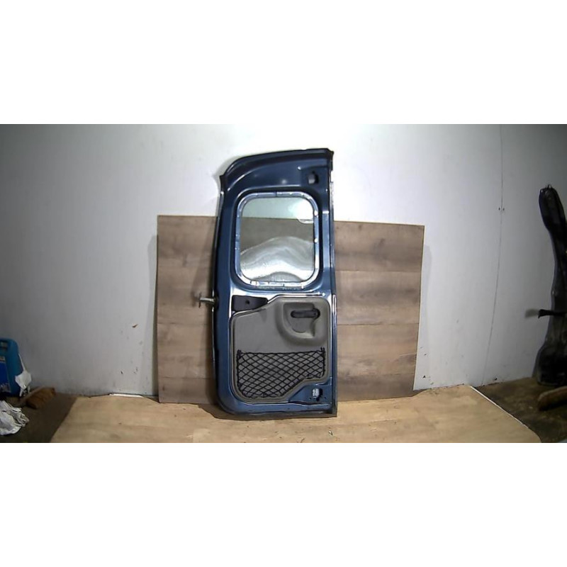 Porte de coffre droit DACIA LOGAN MCV 1 PHASE 1 BREAK d’occasion