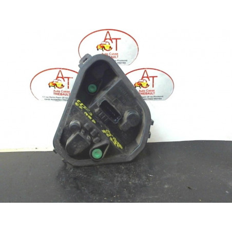 Platine feu arriere droit PEUGEOT 208 1.6 HDI d’occasion