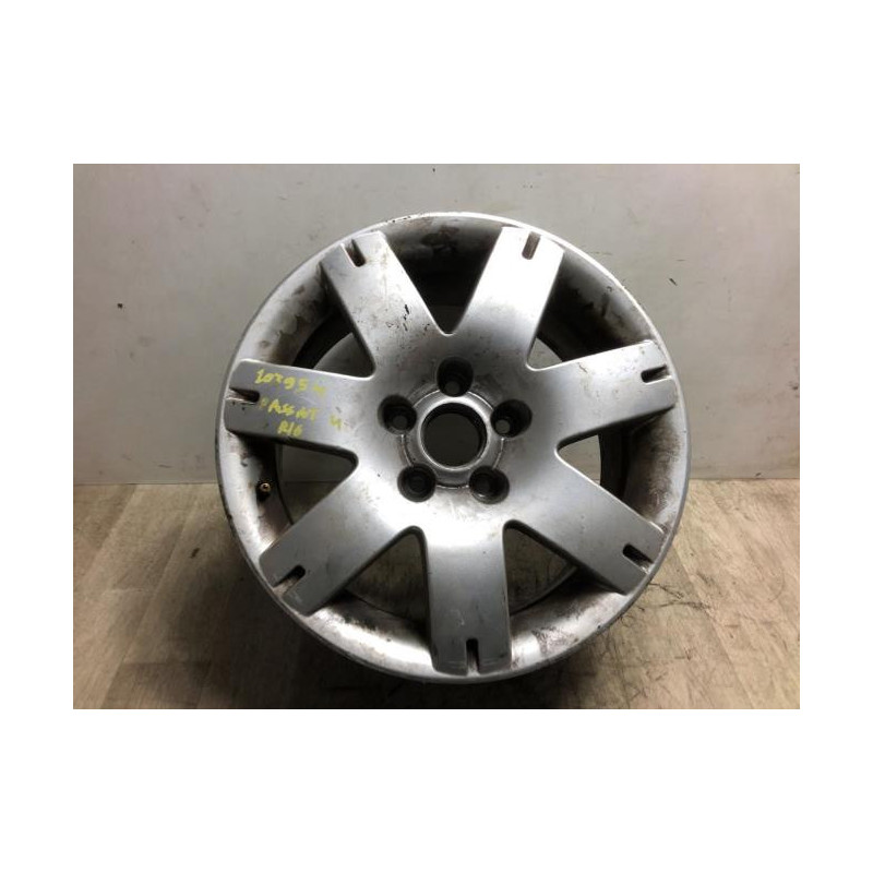 Jante VOLKSWAGEN PASSAT 4 PHASE 2 d’occasion