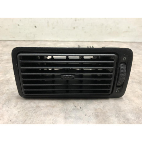 Aerateur tableau de bord avant droit VOLKSWAGEN GOLF 4 d’occasion