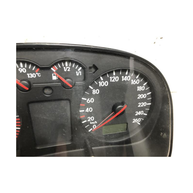 Compteur VOLKSWAGEN BORA d’occasion