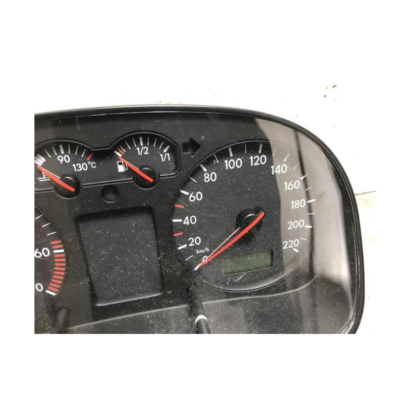 Compteur VOLKSWAGEN GOLF 4 d’occasion