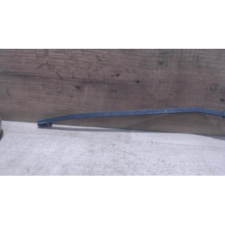 Bras essuie glace avant droit RENAULT KANGOO 1 PHASE 2 d’occasion