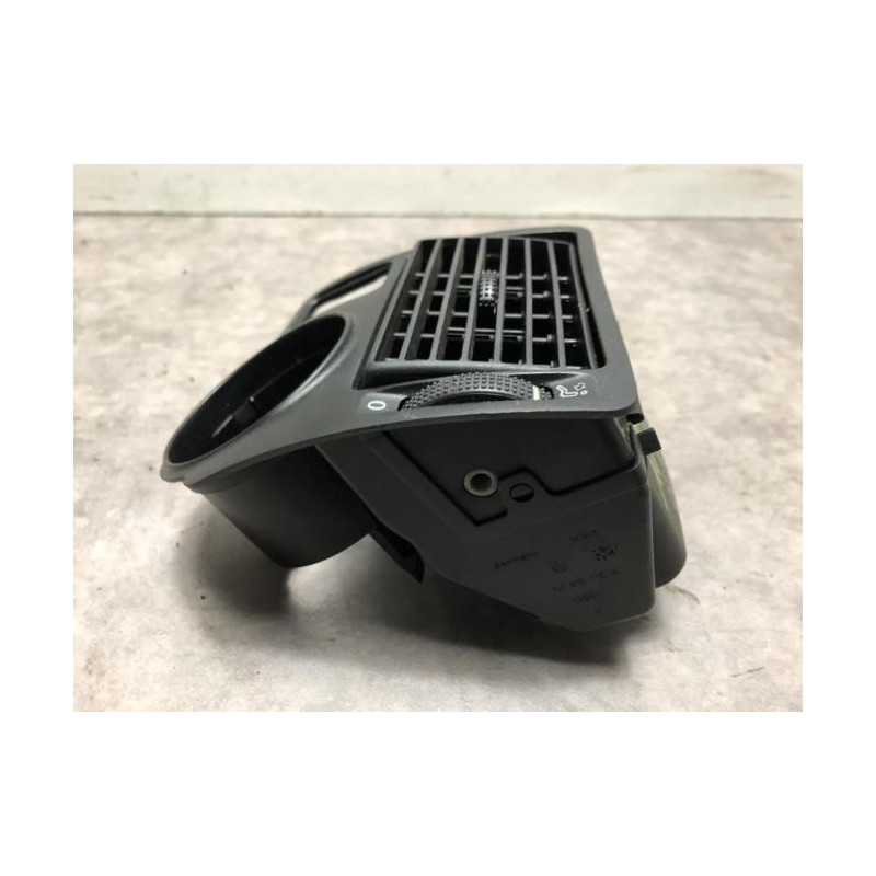 Aerateur tableau de bord avant gauche VOLKSWAGEN GOLF 4 d’occasion