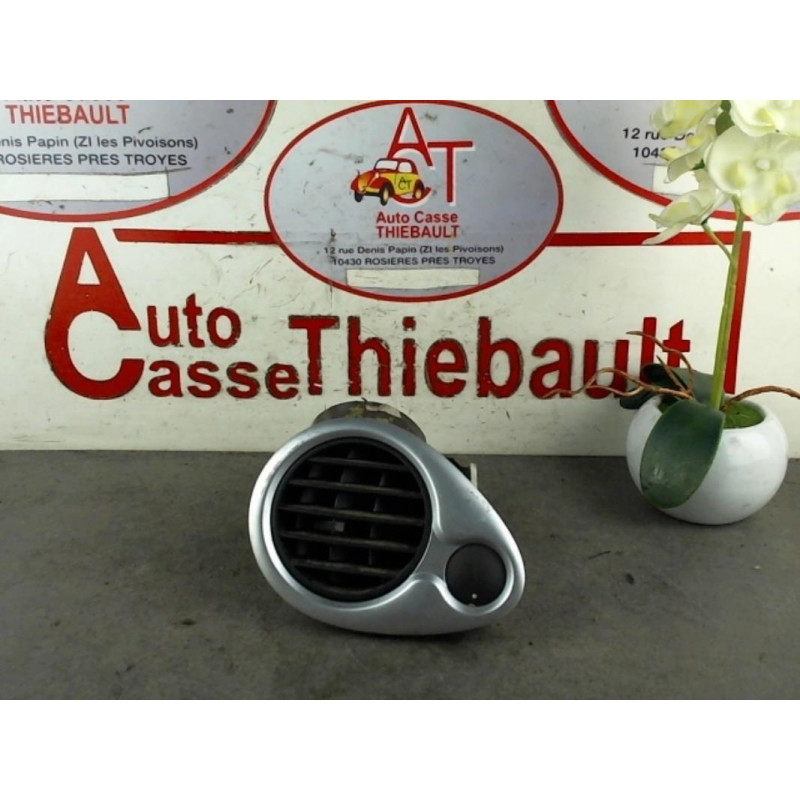 Aerateur tableau de bord VOLKSWAGEN POLO V (6R/6C) PHASE 1 d’occasion