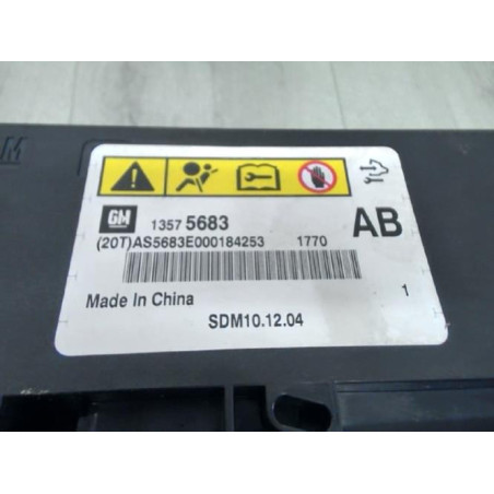 Boitier air bag OPEL ASTRA J PHASE 1 d’occasion
