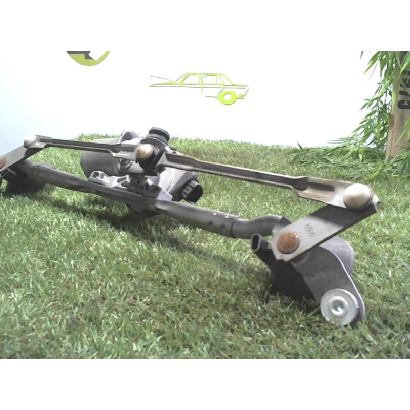 Moteur essuie glace avant DAIHATSU SIRION 2 d’occasion