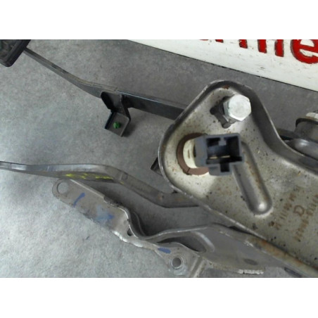 Pedalier PEUGEOT 107 PHASE 2 d’occasion
