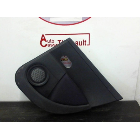 Panneau de porte arriere droit RENAULT CLIO III ESTATE PHASE 1 d’occasion