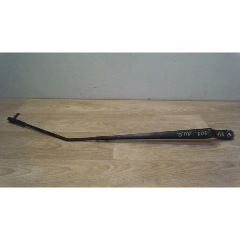 Bras essuie glace avant droit PEUGEOT 207 PHASE 1 d’occasion