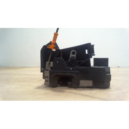 Serrure avant droit OPEL CORSA C PHASE 2 d’occasion