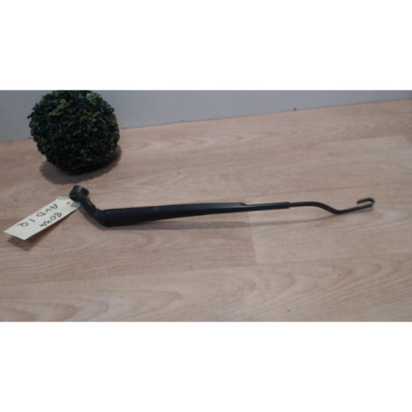 Bras essuie glace avant droit TOYOTA IQ d’occasion