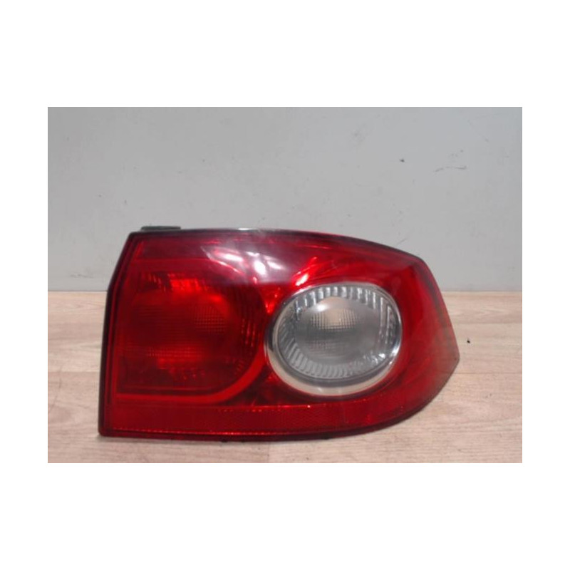 Feu arriere principal droit (feux) RENAULT LAGUNA 2 PHASE 2 d’occasion