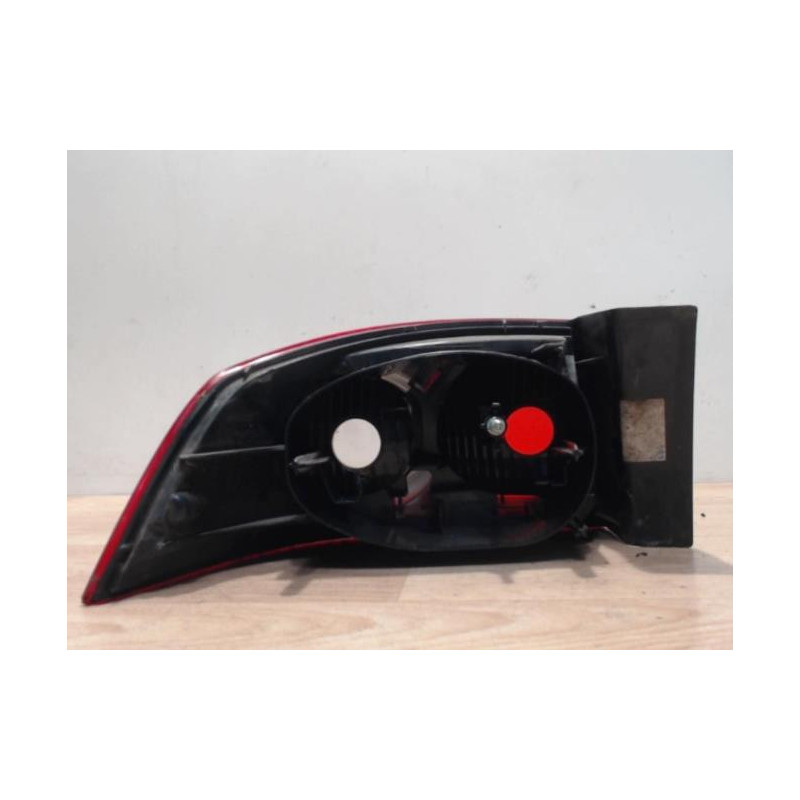 Feu arriere principal droit (feux) RENAULT LAGUNA 2 PHASE 2 d’occasion