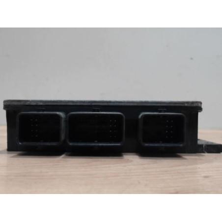 Calculateur moteur RENAULT TWINGO 2 PHASE 1 d’occasion