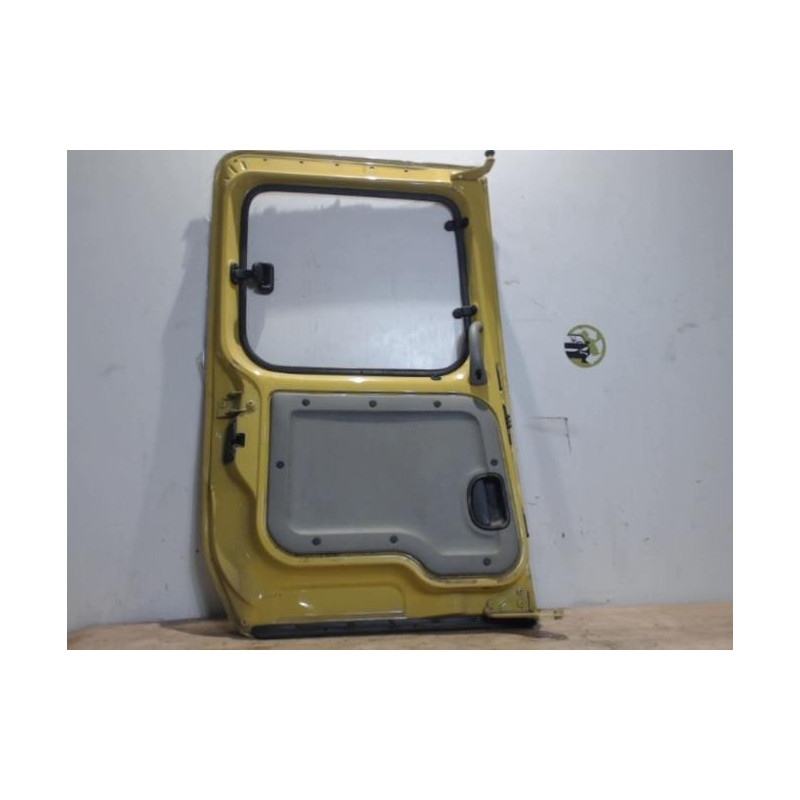 Porte laterale gauche RENAULT KANGOO 1 PHASE 2 d’occasion