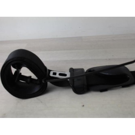 Ceinture avant droit MERCEDES CLASSE A 177 d’occasion