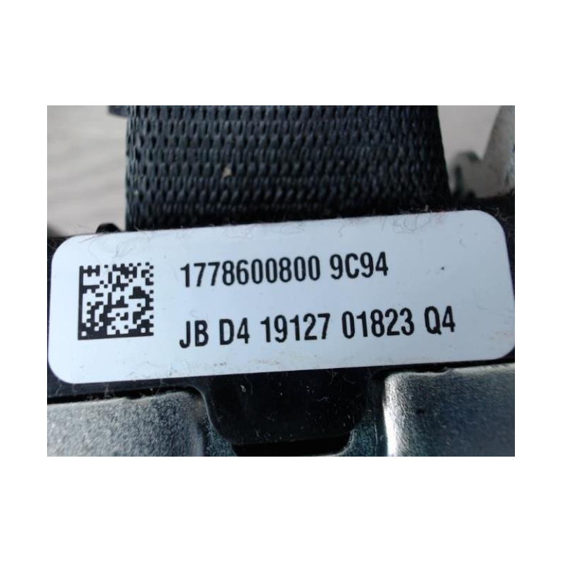 Ceinture avant droit MERCEDES CLASSE A 177 d’occasion