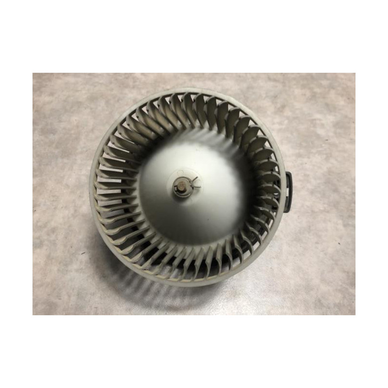 Ventilateur chauffage MITSUBISHI L 200 2 d’occasion
