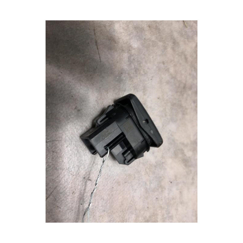 Interrupteur de leve vitre avant droit FORD MONDEO 3 PHASE 1 d’occasion