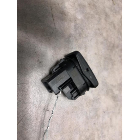 Interrupteur de leve vitre avant droit FORD MONDEO 3 PHASE 1 d’occasion