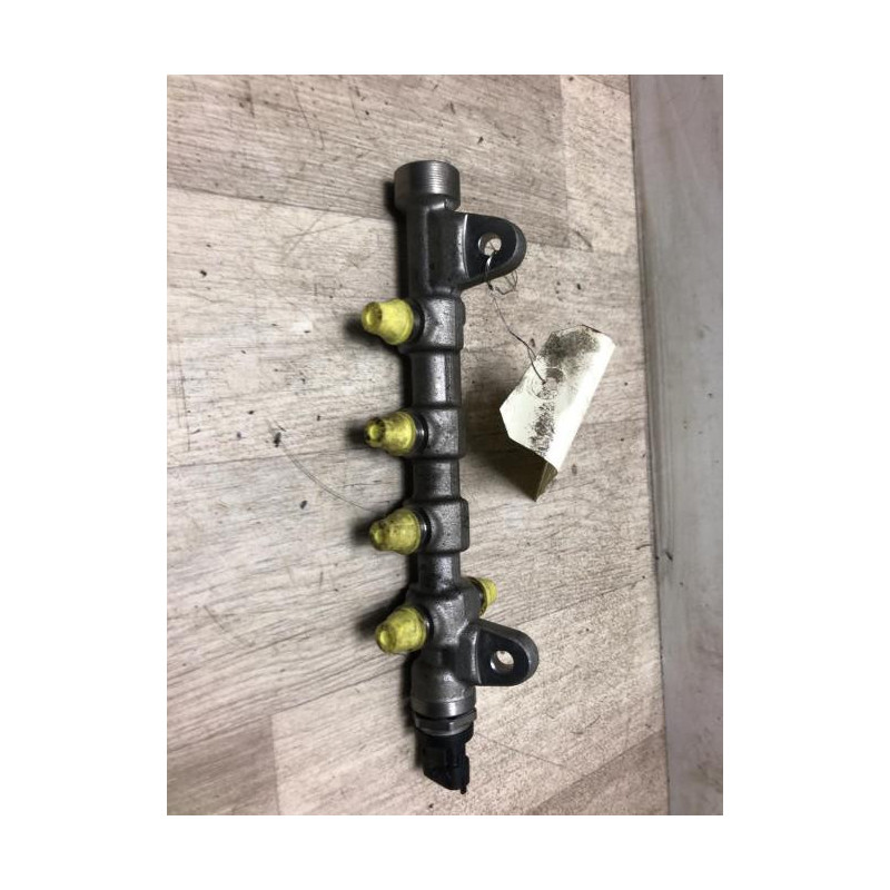 Rampe injection SUZUKI SX4 1 d’occasion