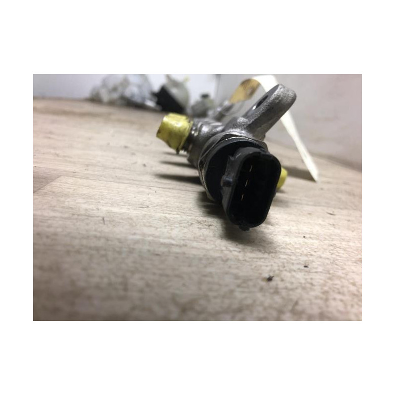 Rampe injection SUZUKI SX4 1 d’occasion