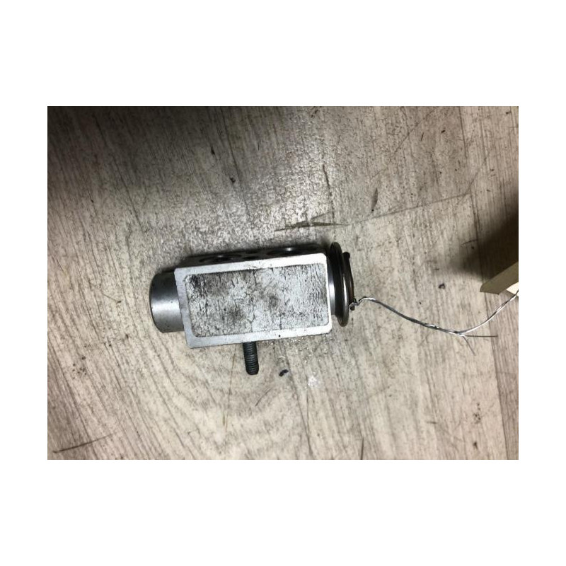 Detendeur de clim MERCEDES CLASSE A 169 PHASE 1 d’occasion