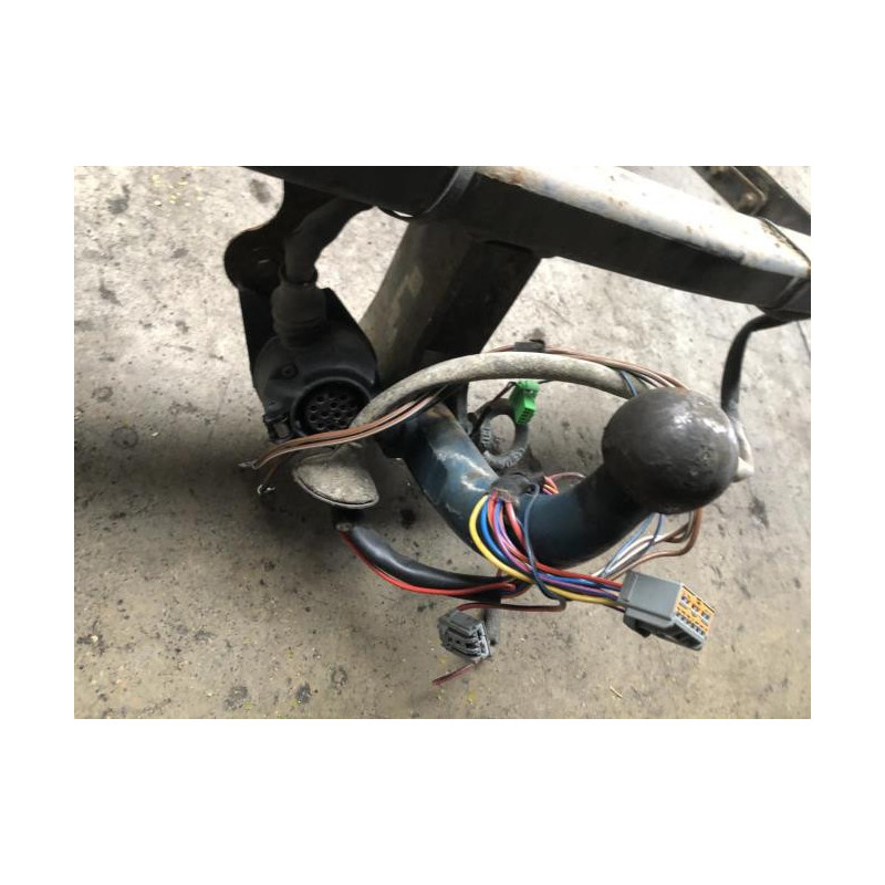 Attelage (boule de remorquage) FORD MONDEO 3 PHASE 1 d’occasion