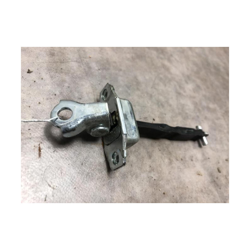 Tirant de porte avant droit SUZUKI SPLASH d’occasion