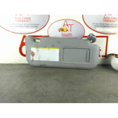Pare soleil droit TOYOTA YARIS II PHASE 1 d’occasion