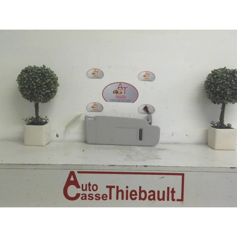 Pare soleil VOLKSWAGEN POLO IV (9N1) PHASE 1 d’occasion