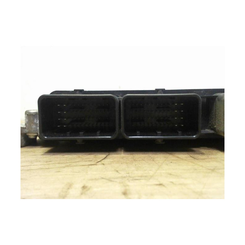 Calculateur moteur RENAULT TWINGO 2 PHASE 2 d’occasion