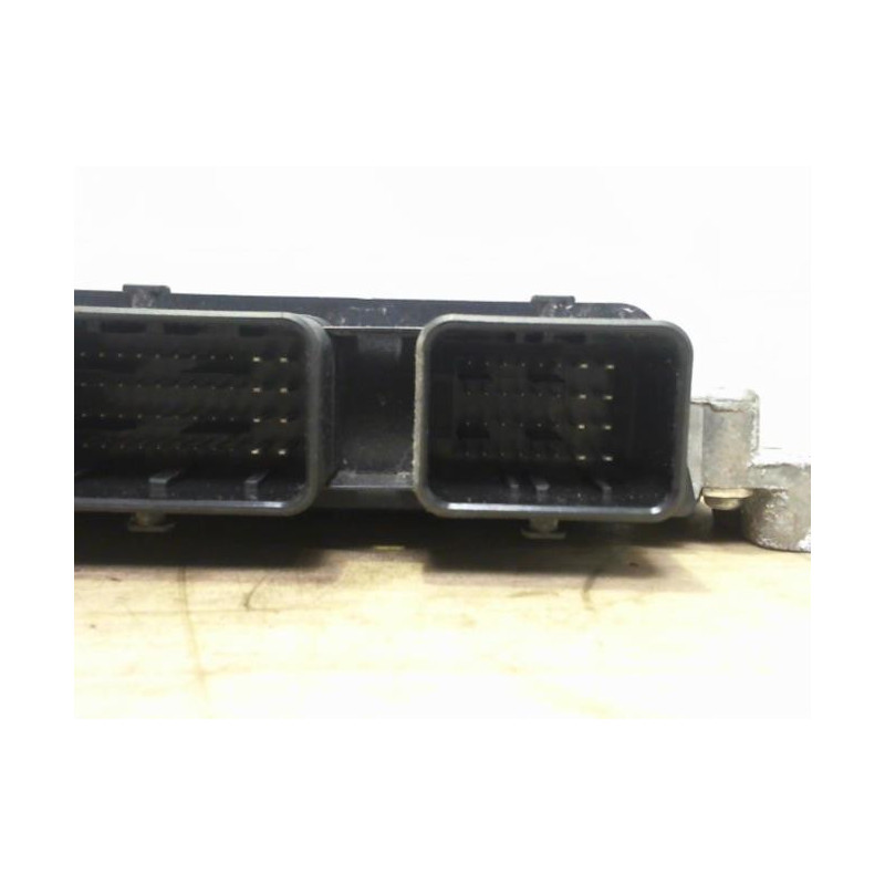 Calculateur moteur RENAULT TWINGO 2 PHASE 2 d’occasion