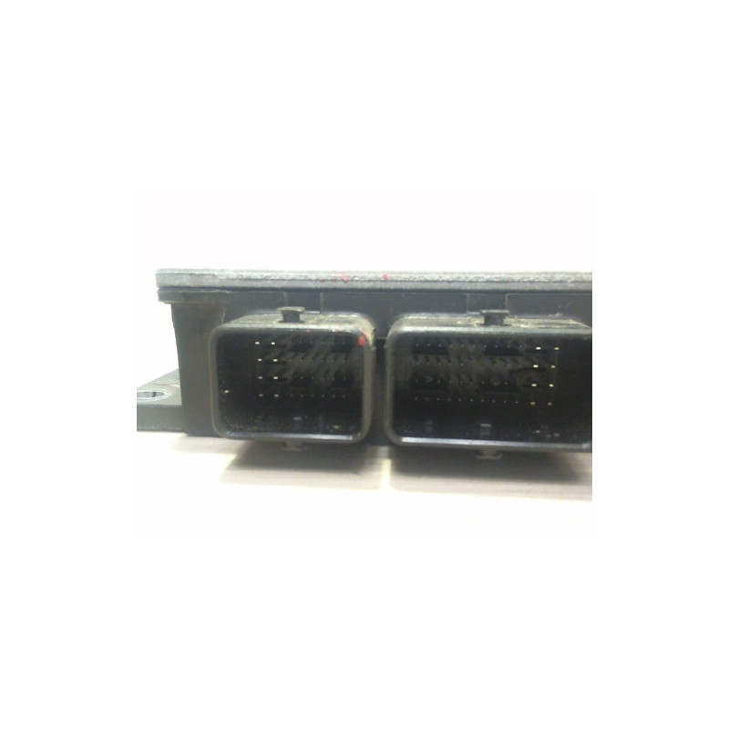 Calculateur moteur RENAULT MEGANE 2 PHASE 1 BREAK d’occasion