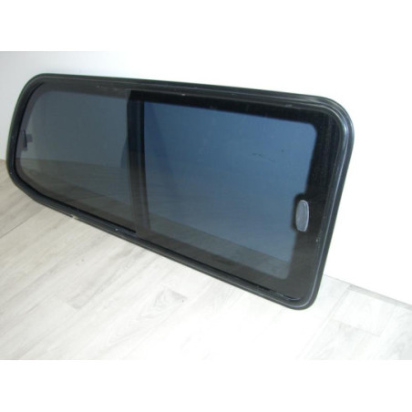 Vitre arriere droit TOYOTA HILUX VI SIMPLE CABINE d’occasion