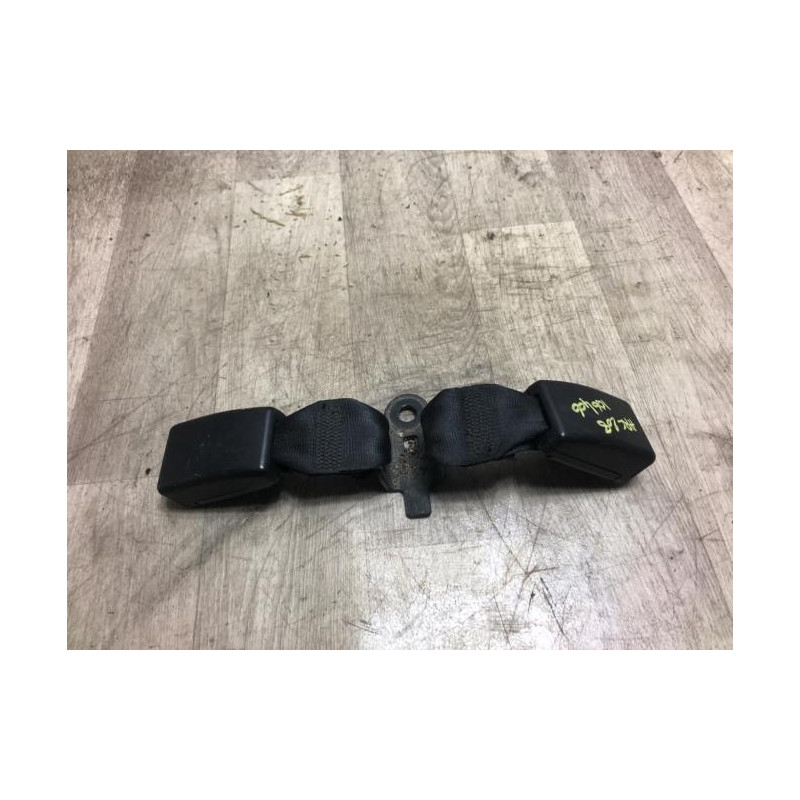 Attache ceinture arriere centrale PEUGEOT 208 1 PHASE 2 d’occasion