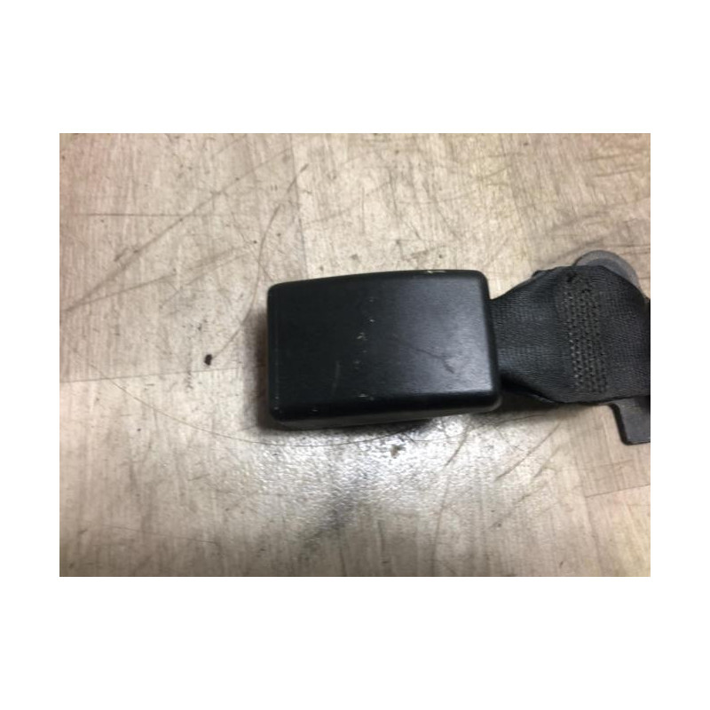 Attache ceinture arriere centrale PEUGEOT 208 1 PHASE 2 d’occasion