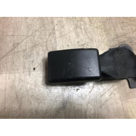 Attache ceinture arriere centrale PEUGEOT 208 1 PHASE 2 d’occasion