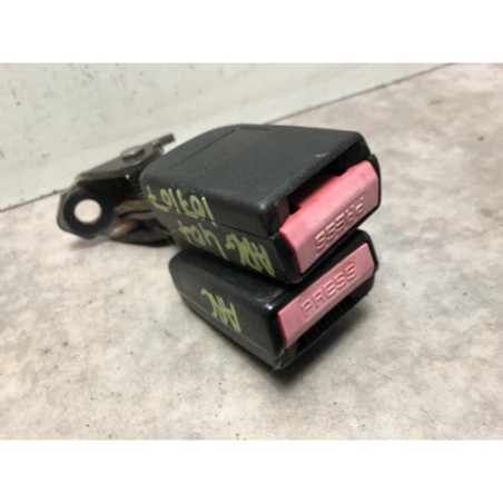 Attache ceinture arriere gauche PEUGEOT 407 PHASE 1 d’occasion