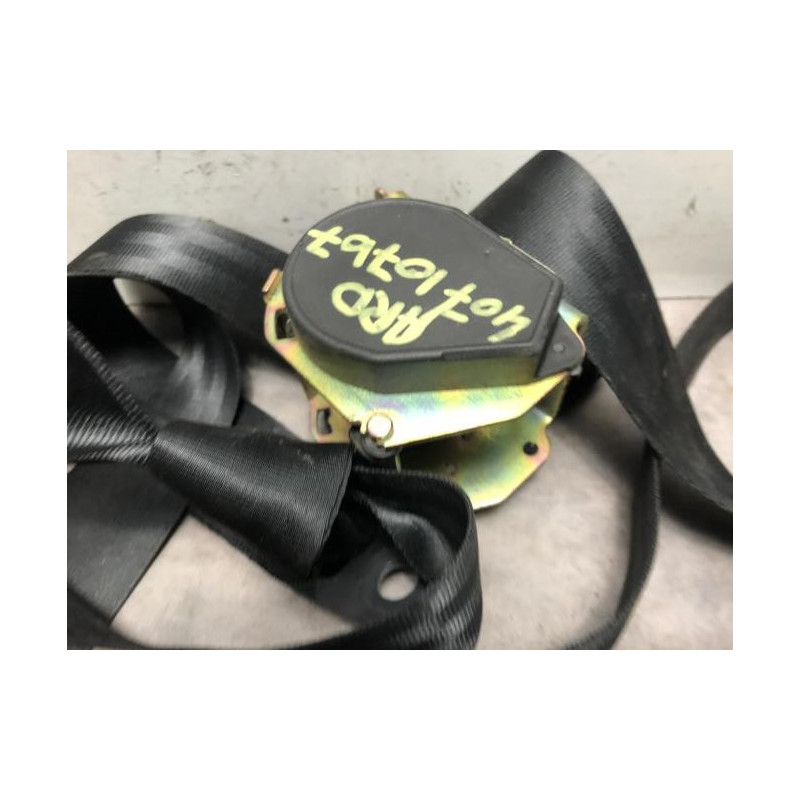 Ceinture arriere droit PEUGEOT 407 PHASE 1 d’occasion