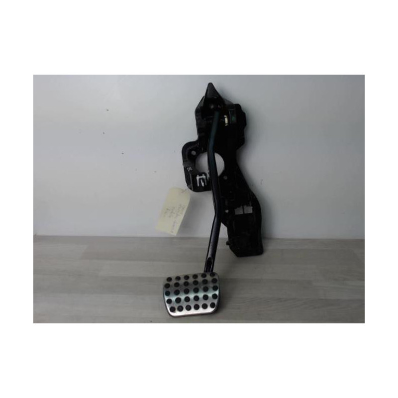 Pedalier de frein MERCEDES CLASSE A 177 d’occasion