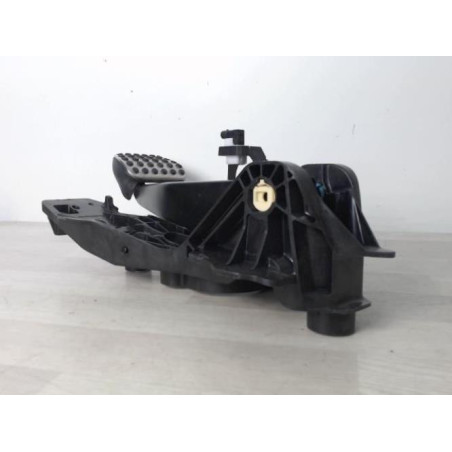 Pedalier de frein MERCEDES CLASSE A 177 d’occasion
