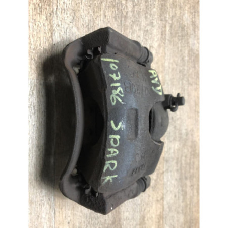 Etrier avant droit (freinage) CHEVROLET SPARK PHASE 2 d’occasion
