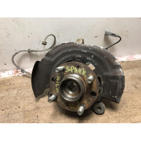 Fusee avant gauche CHEVROLET SPARK PHASE 2 d’occasion