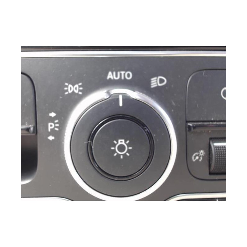 Commande de phare MERCEDES CLASSE A 177 d’occasion