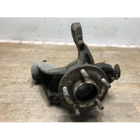 Fusee avant gauche FORD MONDEO 3 PHASE 1 d’occasion