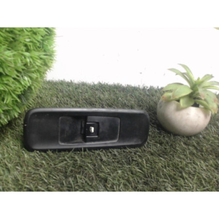 Interrupteur de leve vitre avant droit FORD FIESTA 6 PHASE 1 d’occasion