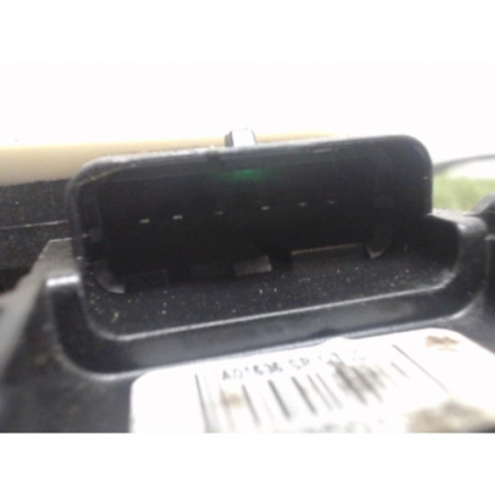 Serrure avant droit CITROEN C3 2 PHASE 1 d’occasion