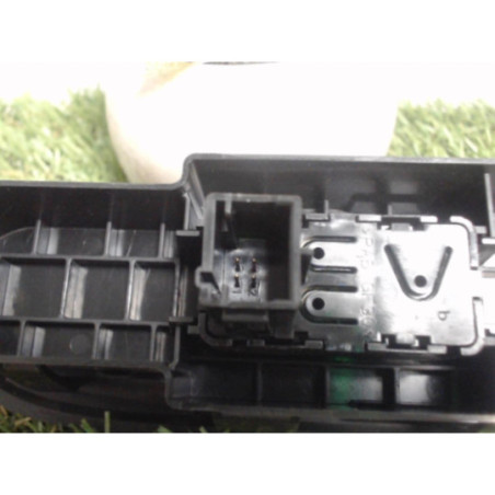 Interrupteur de leve vitre avant droit CITROEN C3 2 PHASE 1 d’occasion